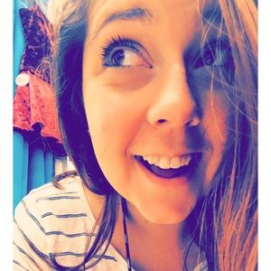 Meet your Posher, Erin